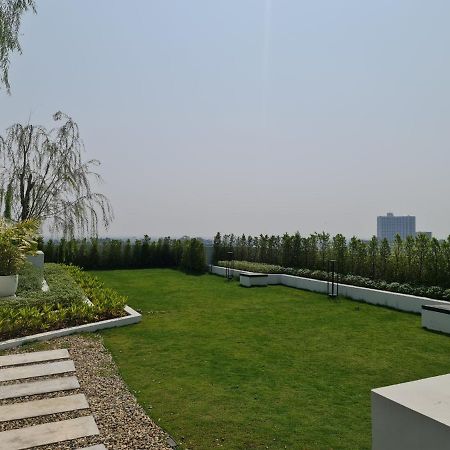 치앙마이 The Astra Sky River Chiangmai_Sky Pool_Old City 아파트 외부 사진