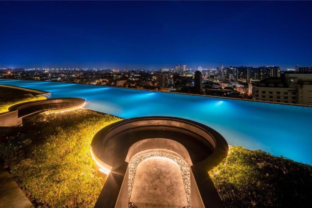 치앙마이 The Astra Sky River Chiangmai_Sky Pool_Old City 아파트 외부 사진